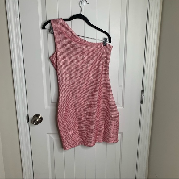 Superdown Revolve Tiffany sparkle one shoulder pink dress size medium party - Picture 6 of 7